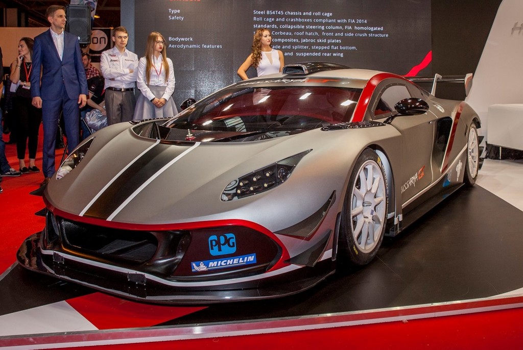 Arrinera Hussarya GT, feroce supercar polacca per la pista [FOTO]