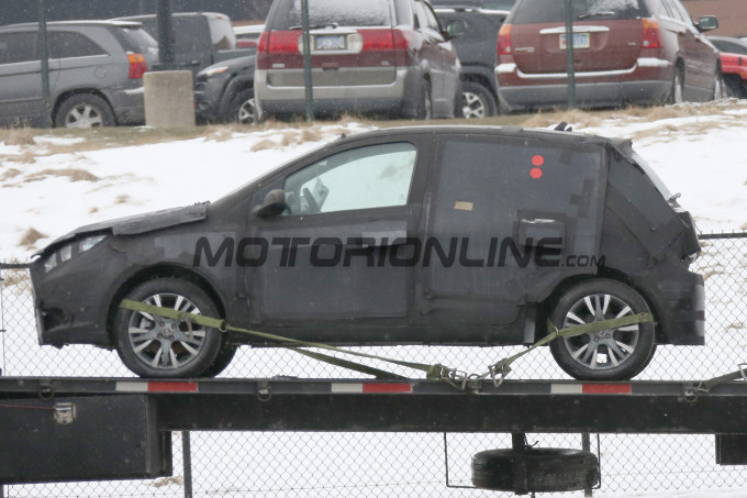 Fiat Punto 2017 - Foto spia 28-01-2016