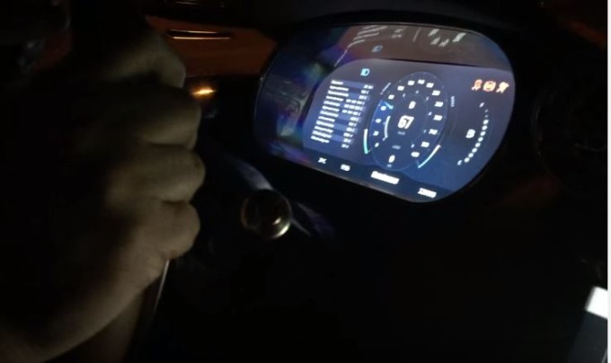 Koenigsegg Regera, un giro a bordo della rivoluzionaria supercar da 1.500 CV [VIDEO]