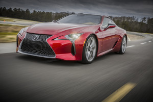 Lexus LC 500 premiata con il EyesOn Design Awards 2016