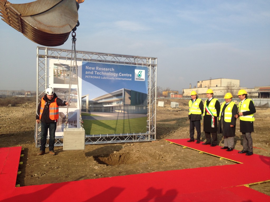 PETRONAS posa la prima pietra del nuovo Centro di R&S Tecnologico