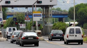 Autostrade e treni: prezzi in aumento nel 2016