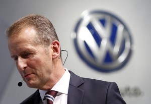 Volkswagen, al CES di Las Vegas Herbert Diess chiede scusa agli Usa