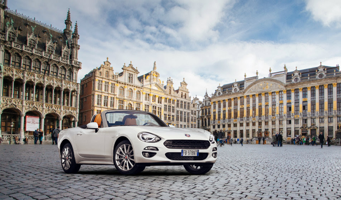 Fiat 124 Spider: prima di Ginevra, nuove tappe a Bruxelles e Berlino