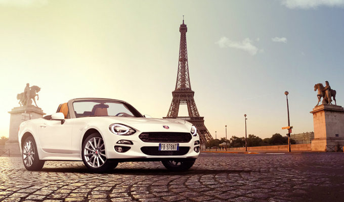 Fiat 124 Spider: nuova tappa a Parigi prima del Salone di Ginevra 2016