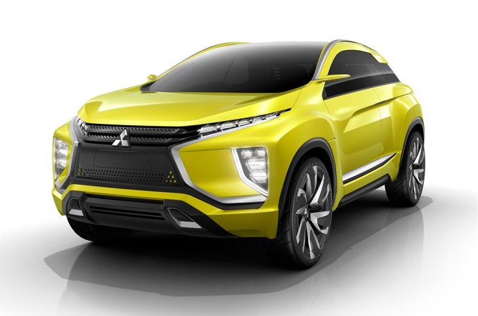 Mitsubishi al Salone di Ginevra 2016 con la eX Concept e due show car