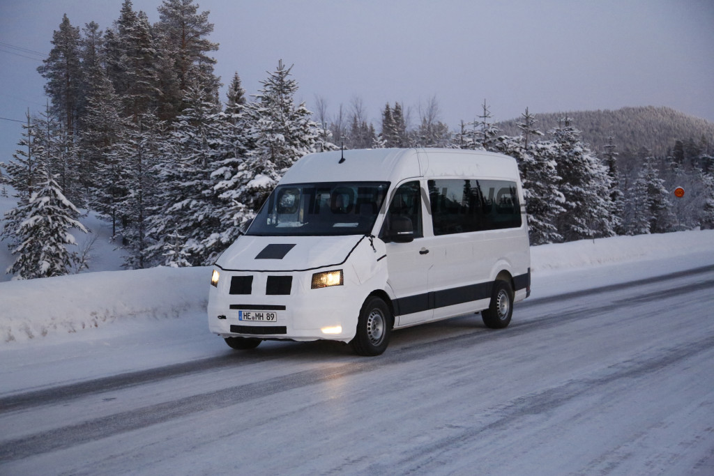 Nuovo Volkswagen Crafter: FOTO SPIA del rinnovato furgone tedesco