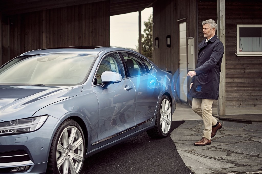 Volvo pronta a dire addio alla chiave: nel 2017 arriva la digital key [VIDEO]