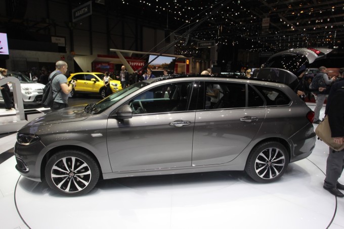 Fiat Tipo Station Wagon - Salone di Ginevra 2016