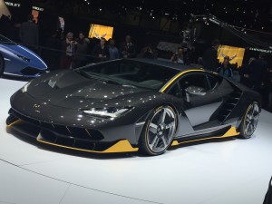 Lamborghini Centenario: FOTO LIVE dal Salone di Ginevra 2016