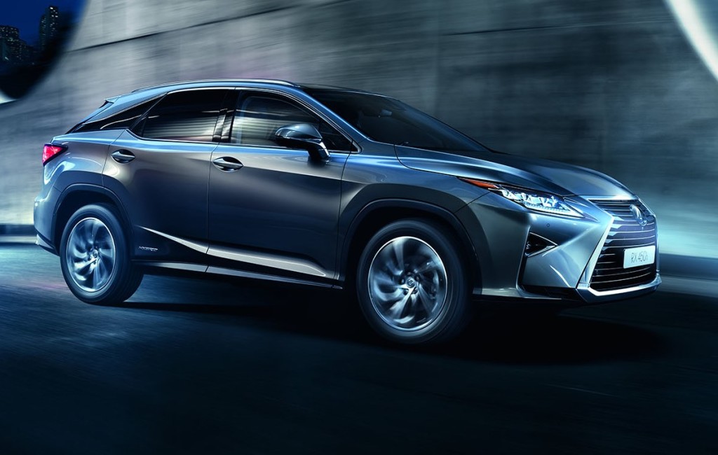 Lexus RX Hybrid, il SUV premium che spinge sull’innovazione [VIDEO]