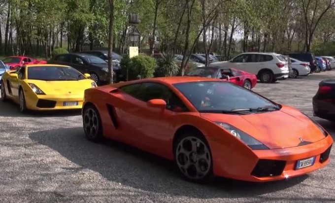 Supercar a gogò, tutte da vedere e sentire: è il Cars and Coffee 2016 [VIDEO]