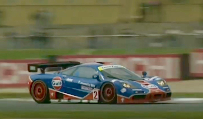 McLaren F1 GTR: nuovo assaggio di una forza del passato [VIDEO]