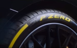 Nuovo Pirelli P Zero: lo pneumatico che guida verso l’istinto [VIDEO]