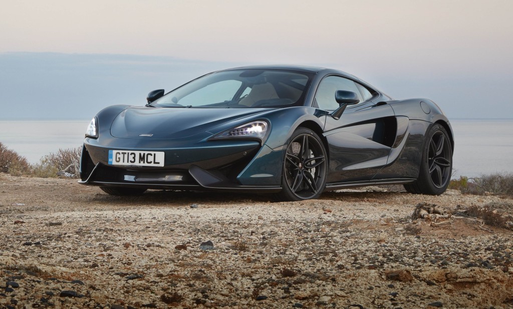 McLaren 570GT, l’anteprima italiana in scena al Salone dell’Auto di Torino