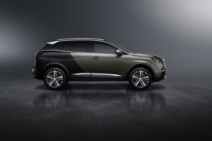 Peugeot 3008 GT: il SUV del Leone si fa più sportivo [FOTO]