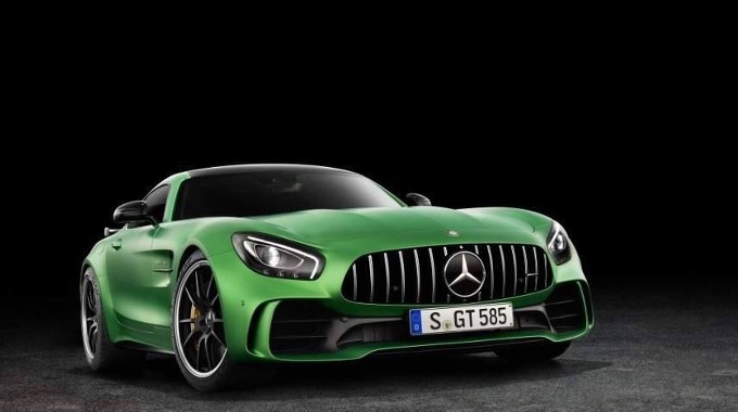 Mercedes AMG GT R: la presentazione in Diretta streaming