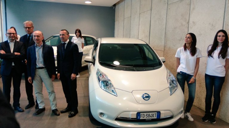 Enel lancia l’edizione limitata ed elettrica di Mercedes Classe B e Nissan LEAF