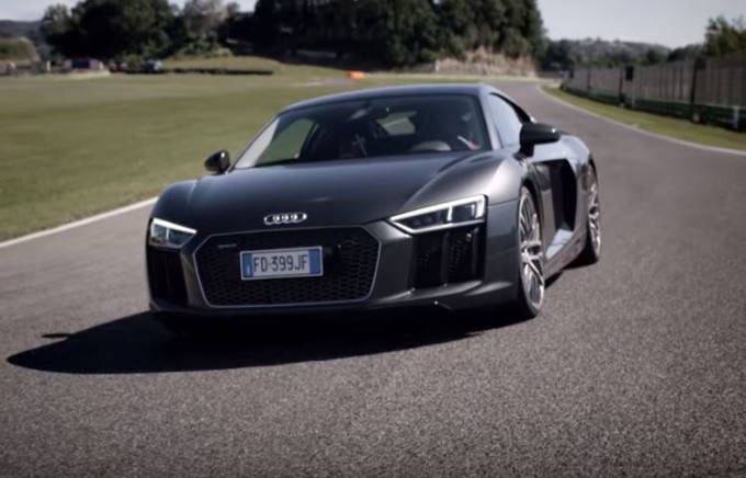 Audi Sport e i colloqui di lavoro mozzafiato sulla R8 [VIDEO]