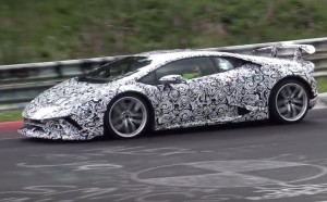 Lamborghini Huracan Superleggera filmata sulla pista del Nürburgring [VIDEO SPIA]