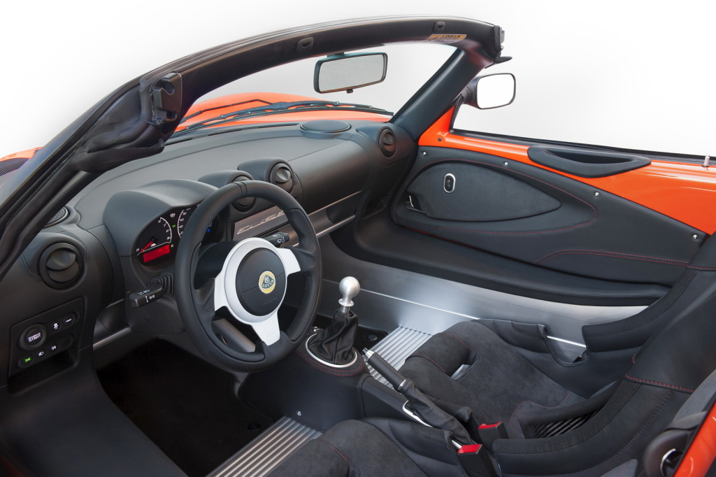 Lotus Elise: la nuova generazione debutterà nel 2020