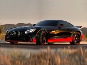 Transformers 5, nel cast c’è anche la nuova Mercedes-AMG GT R