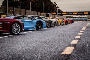 Pirelli P Zero Experience: la nuova sfida digitale a bordo di supercar virtuali