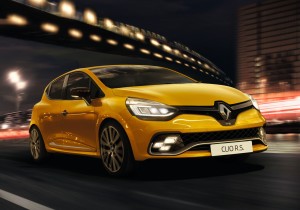 Renault Clio RS, svelato il restyling della piccola sportiva francese