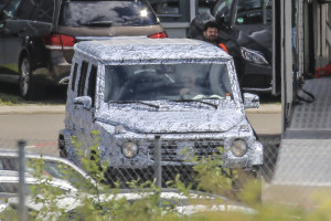 Mercedes Classe G: ecco le foto spia del nuovo modello!