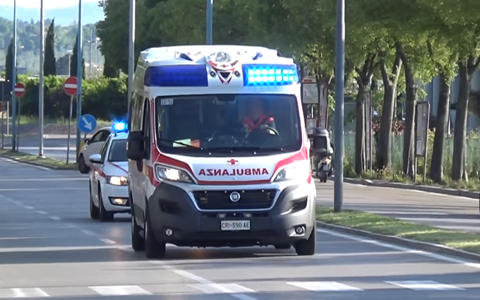 Livorno: non ce l’ha fatta la bambina di 18 mesi chiusa in auto per 4 ore