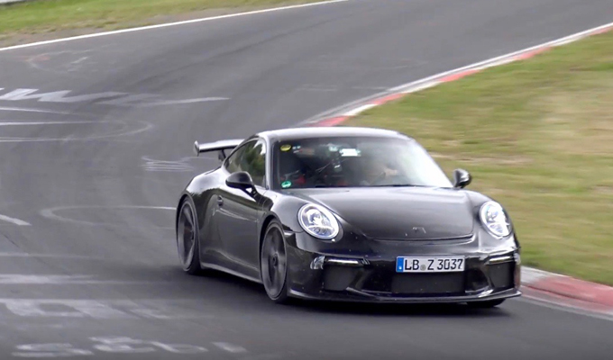 Porsche 911 GT3 MY 2017: nuovo avvistamento di una vettura di prova al Nürburgring [VIDEO]
