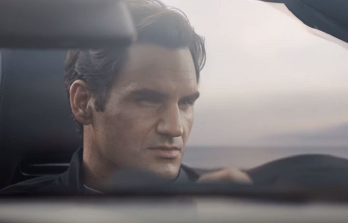 Mercedes SL, un’eterna leggenda come Roger Federer [VIDEO]