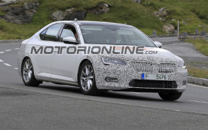 Skoda Superb: la berlina si sottopone al facelift [FOTO SPIA]