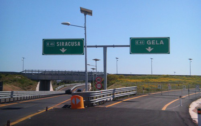 Sicilia: tra un anno tutte le autostrade saranno a pagamento
