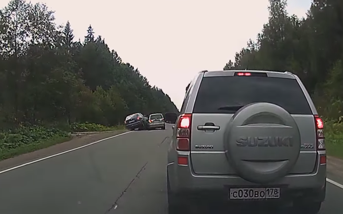 Skoda Octavia: impatto contro una Daewoo Matiz [VIDEO]