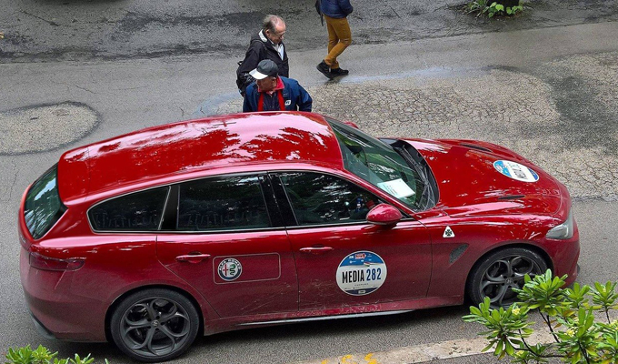 Alfa Romeo Giulia SportWagon: un’immagine alimenta di nuovo l’attenzione sul web