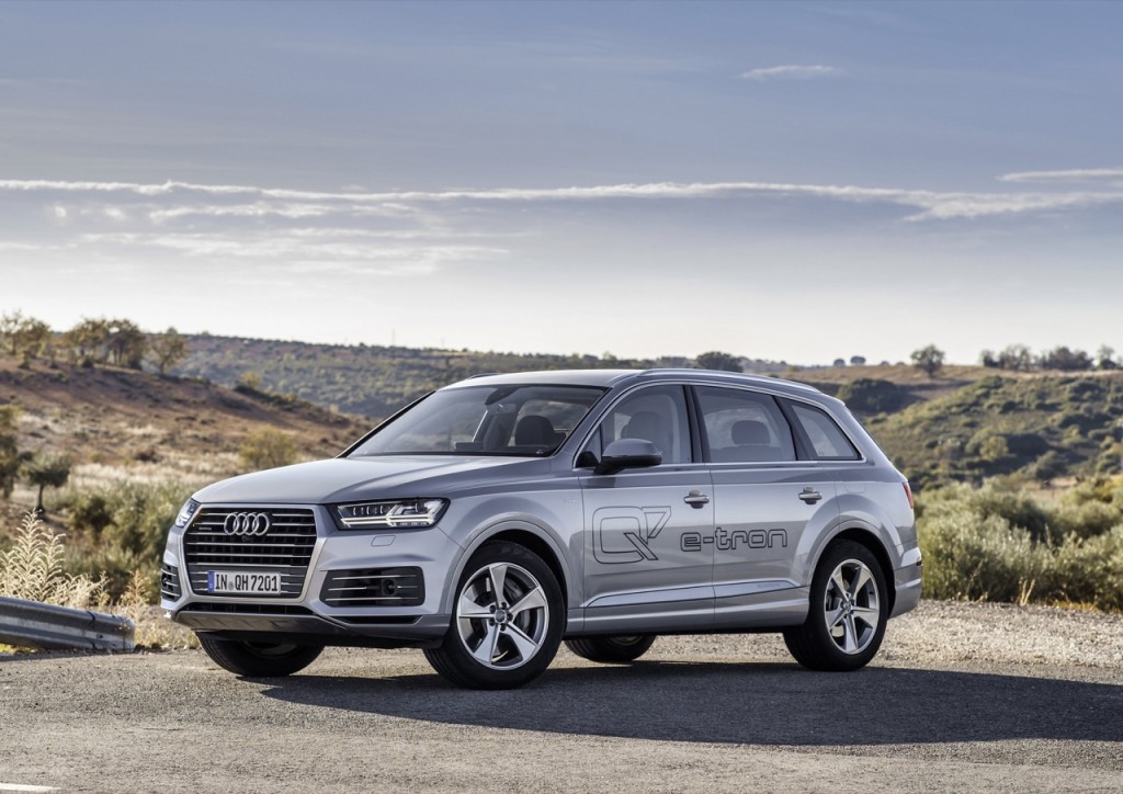 Audi Q7 e-tron quattro: la prima ibrida plug-in al mondo con motore V6 TDI e trazione quattro [VIDEO]