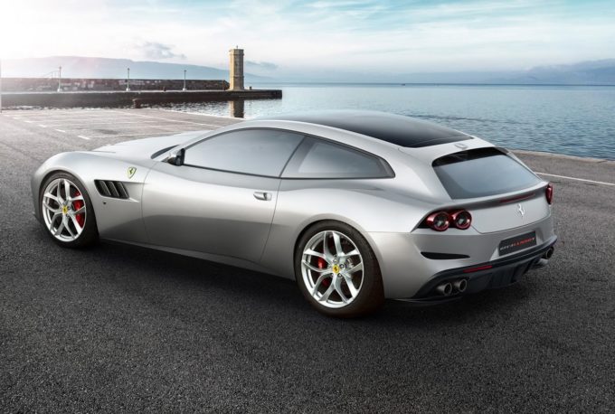 Ferrari GTC4Lusso T