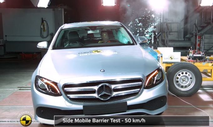 Nuova Mercedes Classe E: sicurezza a 5 stelle Euro NCAP [VIDEO]