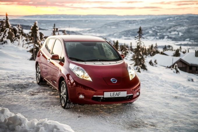 Nissan Leaf: batteria da 30 kWh per la versione entry level?