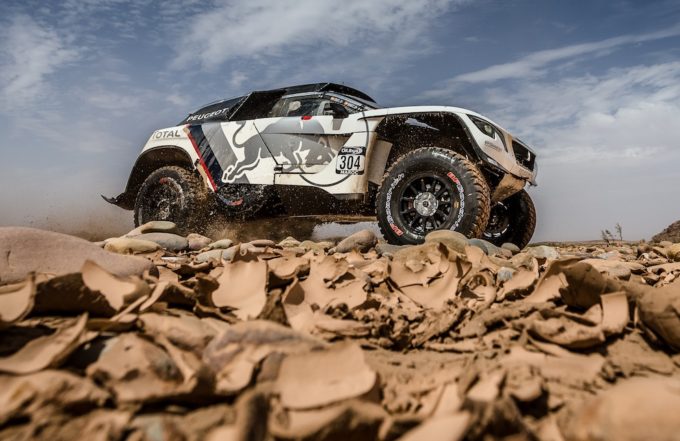 Peugeot Sport a lavoro sulla 3008 DKR: obiettivo Dakar 2017 [VIDEO]