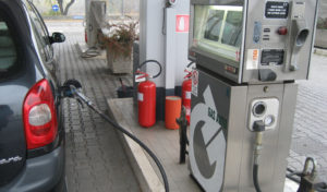 Inquinamento: blocchi a Roma e Napoli, permessa la circolazione ad auto a GPL e metano