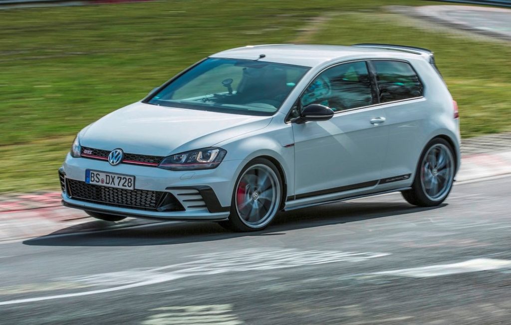 Volkswagen Golf GTI Clubsport S migliora il proprio record al Nurburgring: 7′:47,19” [VIDEO]