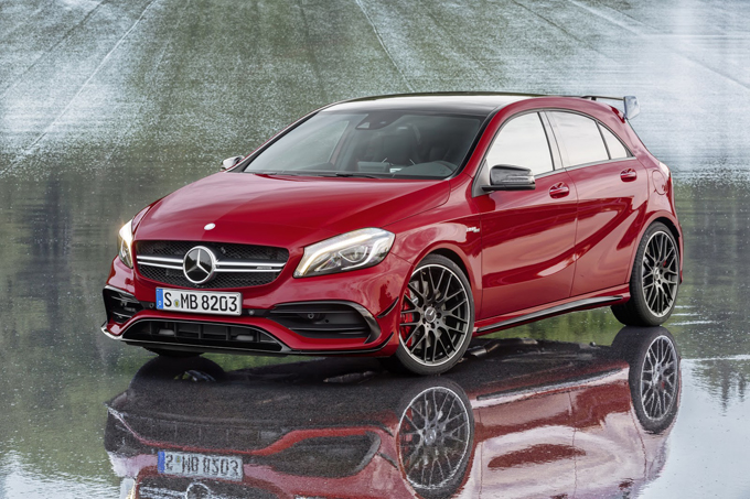 Mercedes AMG A45: la prossima generazione potrebbe erogare 400 CV