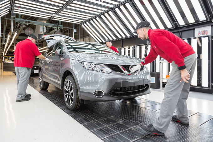 Nissan, impianto di Sunderland: prodotti oltre 500 mila veicoli nel 2016