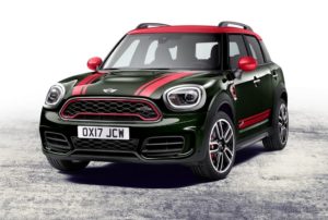 Nuova MINI Countryman John Cooper Works: c’è la spinta del motore 2.0 litri da 231 CV [FOTO]