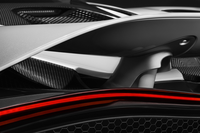 McLaren 720S: primo TEASER della nuova Super Series