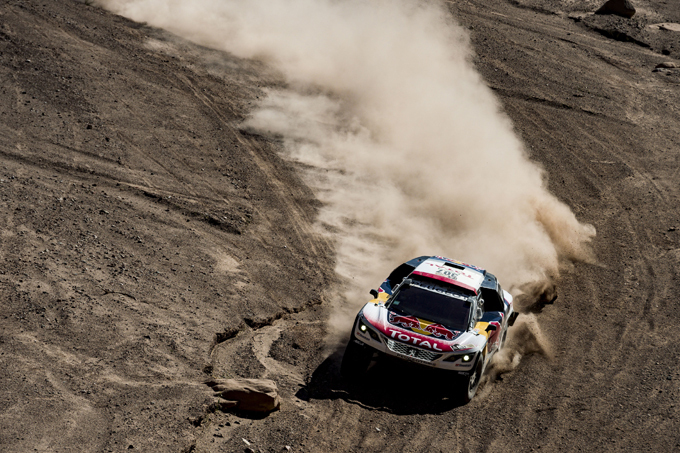 Peugeot, 10^ tappa: Peterhansel vince e balza al primo posto, Loeb secondo [SPECIALE DAKAR 2017]