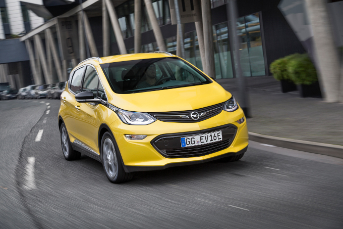 Opel Ampera-e vince il ‘Paul Pietsch Award’ per le tecnologie innovative