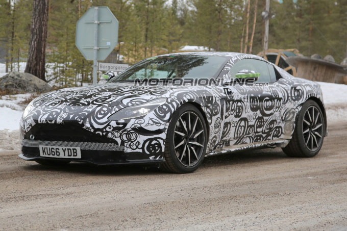 Aston Martin DB11 S foto spia 20 Febbraio 2017